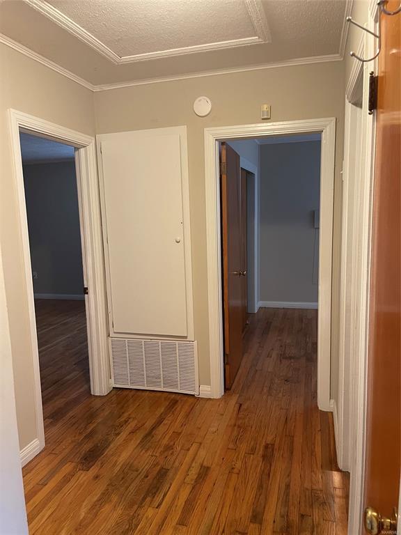 Building Photo - 11 Brookside Dr