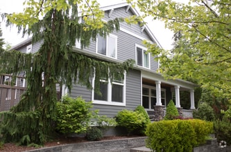 Building Photo - 2504 Fir Crest Blvd