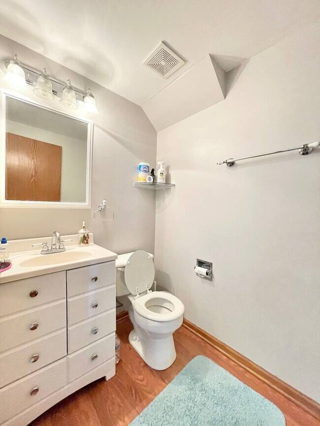 Foto del edificio - 2565 Dickens Ct