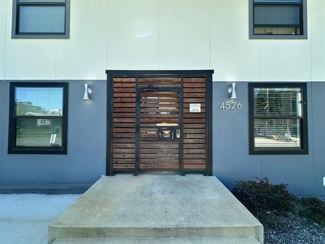 Foto del edificio - 4526 Munger Ave