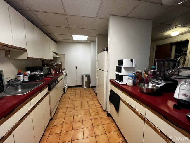 Foto del edificio - 31 Stearns Rd