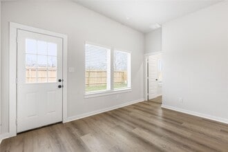 Building Photo - 6410 Bolinas Ct