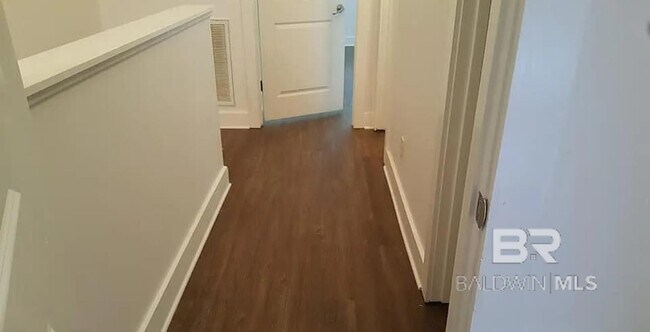 Foto del edificio - 109 Cody Ln