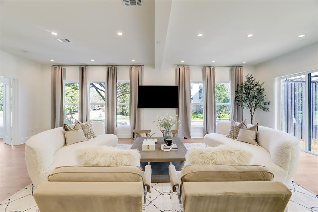 Foto principal - 1601 Bonnie Brae St