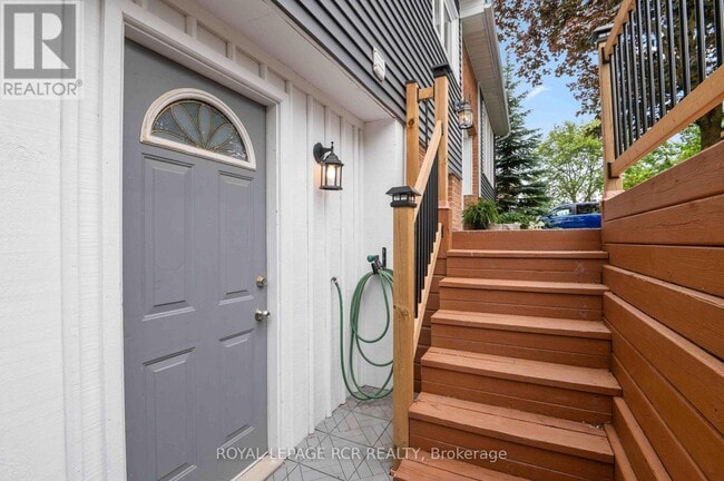 Building Photo - 94 Morgandale Crescent