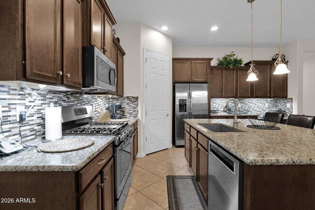 Foto del edificio - 1672 N 158th Ave
