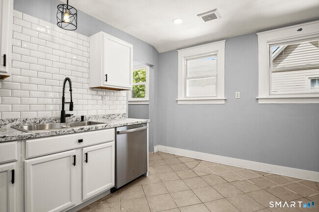 Foto del edificio - 80 Garden St