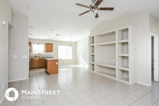 Foto del edificio - 37754 N Sandy Dr