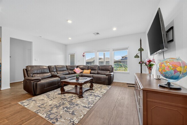 Building Photo - 21230 Violet Dusk Dr