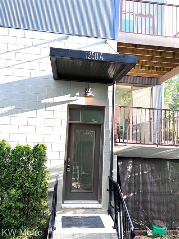 1250 DIAMOND A Unit A, Royal Oak, MI 48067 Condo for Rent in Royal