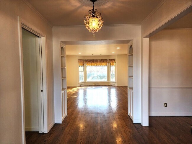 Foto del edificio - 2 Bed 1.5 Bath 1 Car Garage in the GRADY MUSGRAVE LAKESIDE Addition