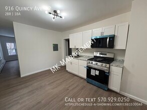 Building Photo - 916 Quincy Ave