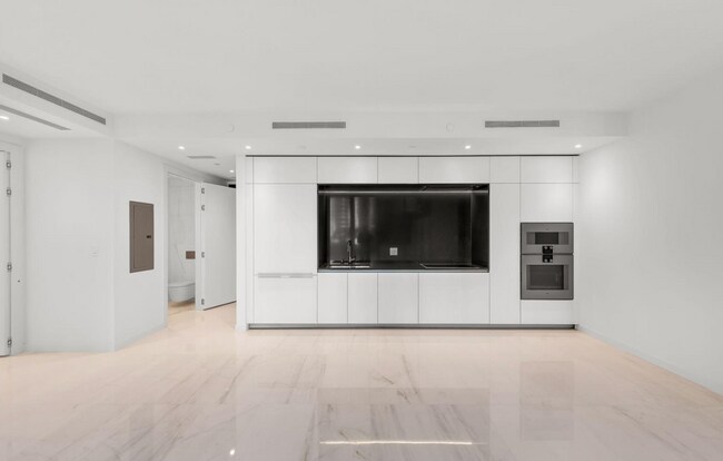 Foto del edificio - 300 Biscayne Boulevard Way