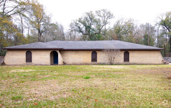 Building Photo - 3306 Timberland Dr