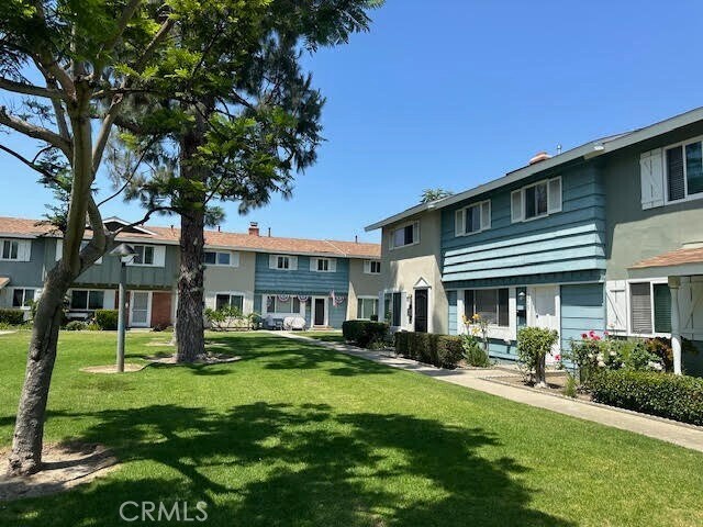 Foto del edificio - 19775 Cambridge Ln