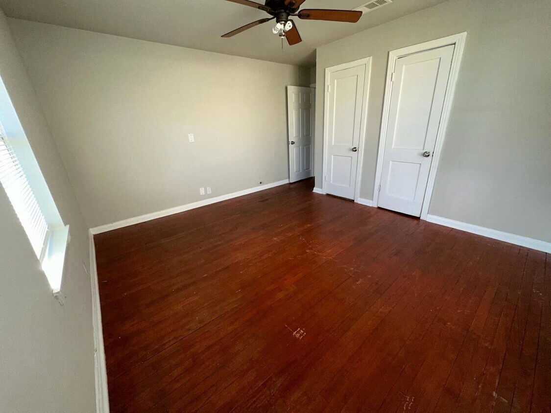 Foto principal - Great 3 Bedroom Single Family in Angleton