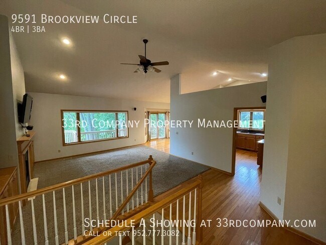 Building Photo - Walkout 4 bedroom rambler on Cul-de-sac in...