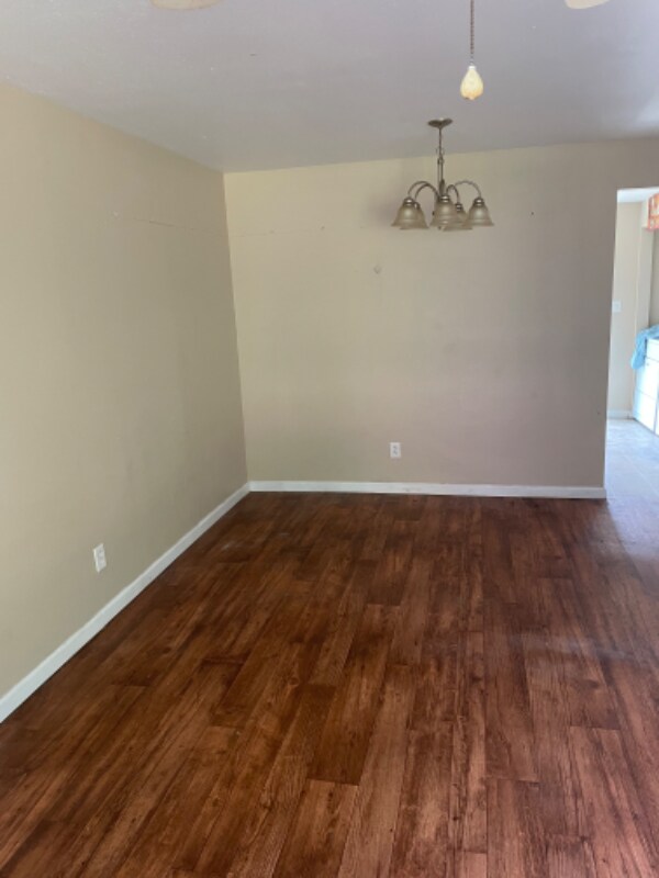 Building Photo - 809 S Morrison Ave