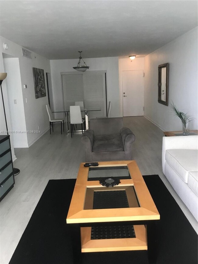 Building Photo - 3001 S Ocean Dr