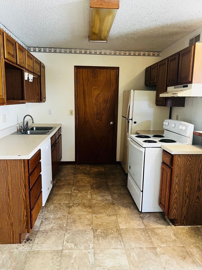 Building Photo - Fresh on the Market – Don't Miss This Char...