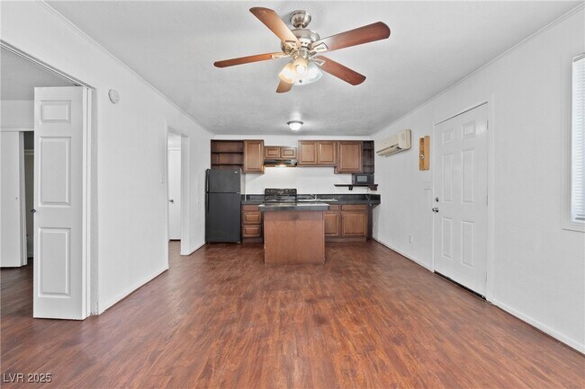 Foto del edificio - 2529 N Webster St