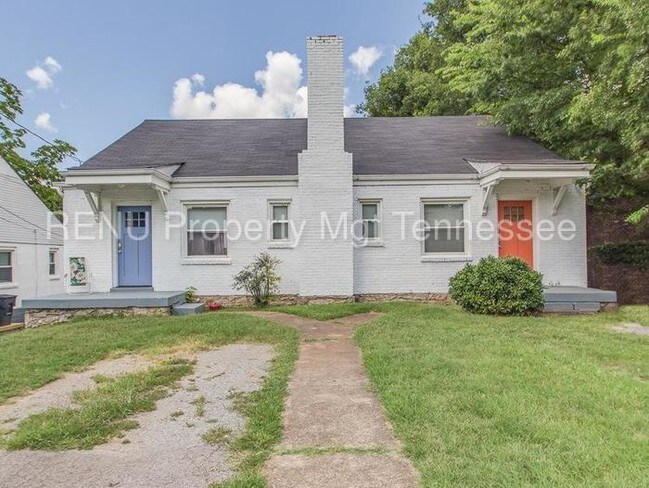 Building Photo - 1011 Broadmoor Dr
