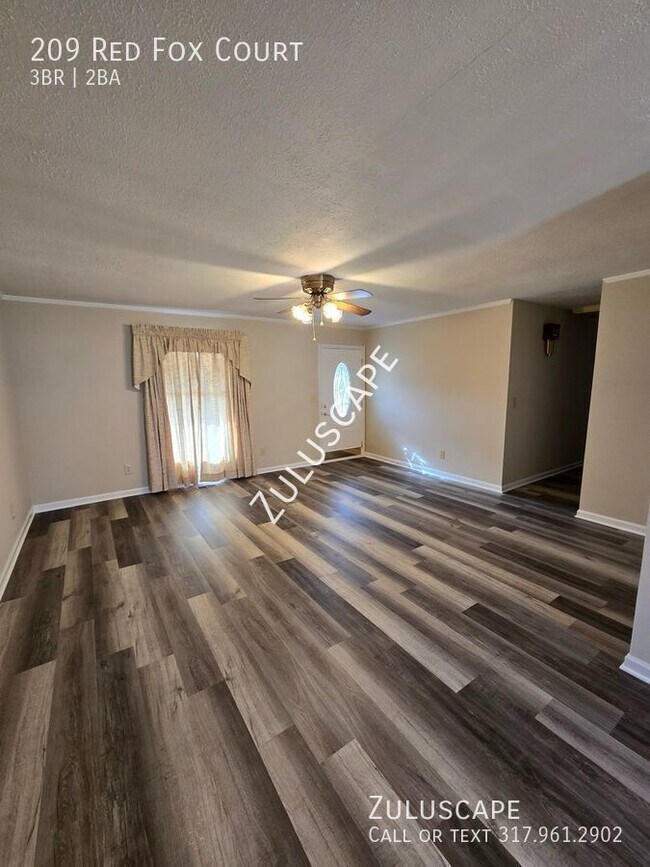 Building Photo - Beautifully Remodeled 3/2 in Arcadia!