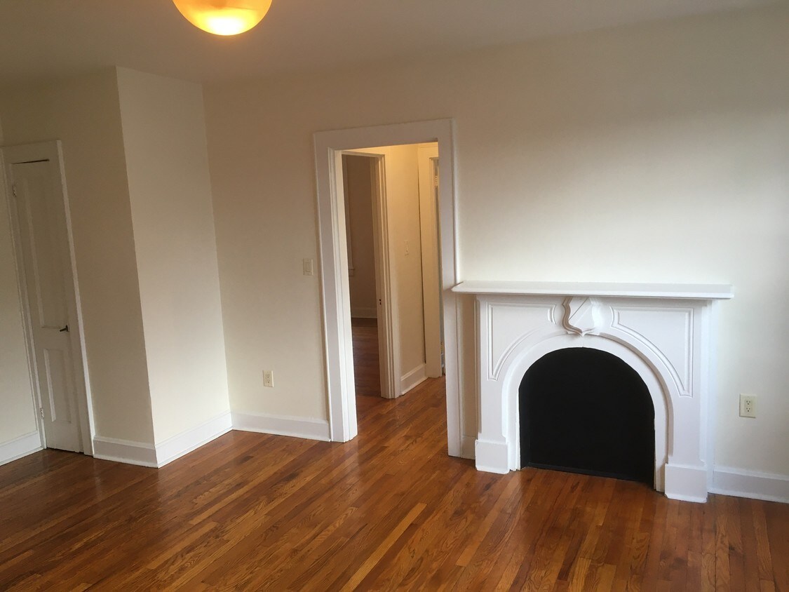 609 Piedmont Ave, Cumberland, MD 21502 Apartments in Cumberland, MD