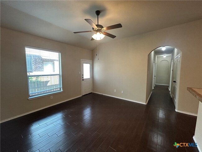 Building Photo - 298 Rosalie Dr