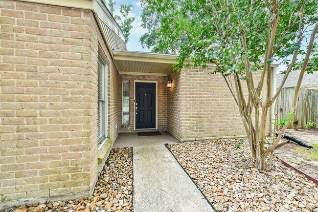 Building Photo - 1018 Rock Canyon Dr