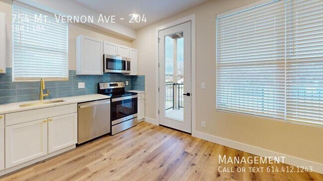Foto del edificio - 754 Mt Vernon Ave
