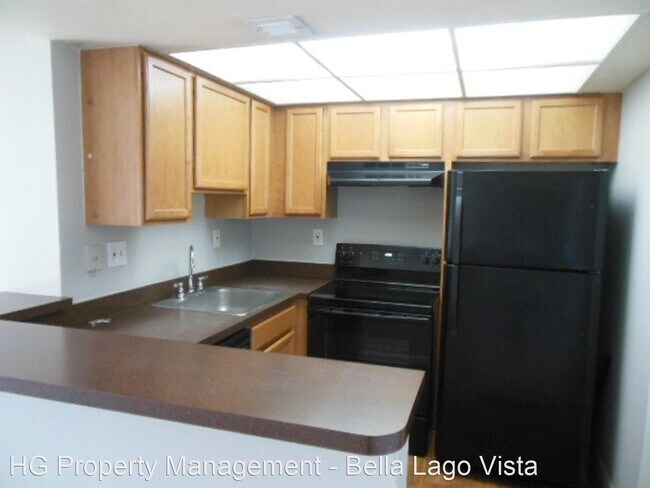 Building Photo - 744 Executive Center Dr