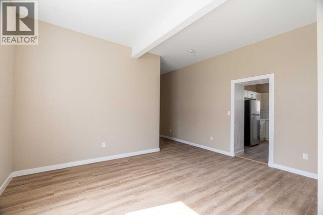 Building Photo - 131 Margaret Ave