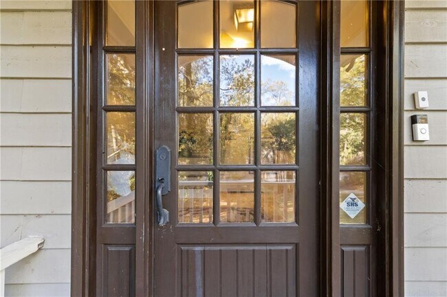 Building Photo - 1532 Huntingdon Trail