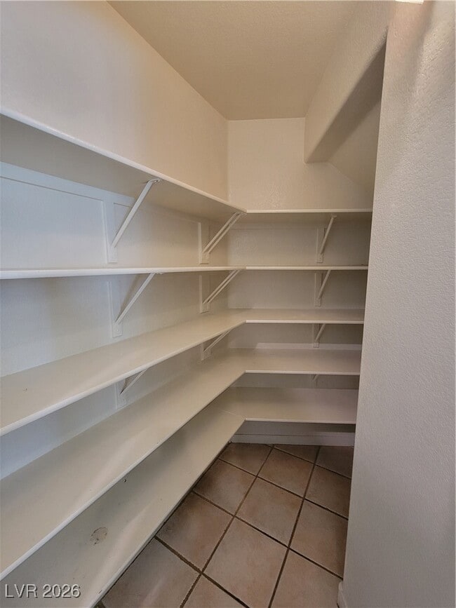 Building Photo - 10957 Calistoga Springs Ct