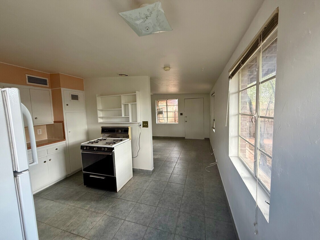 Foto del edificio - 1603 E Mitchell St