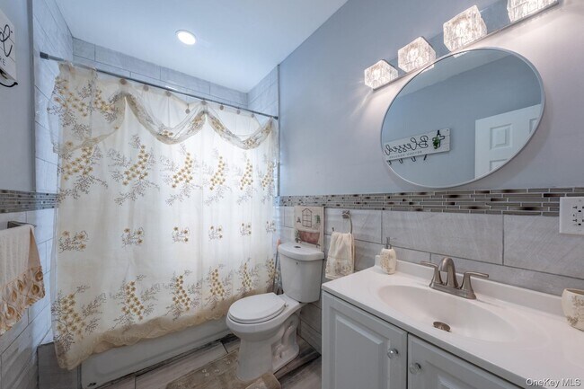 Foto del edificio - 116-01 221st St