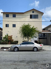 Building Photo - 4063 W 130th St