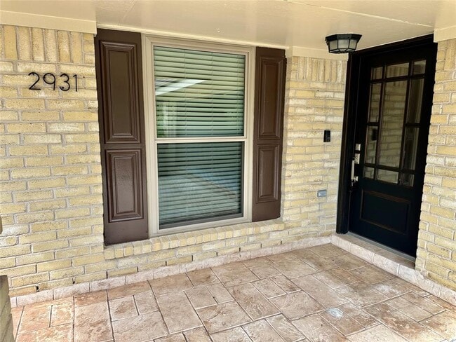 Foto del edificio - 2931 Pasture Ln