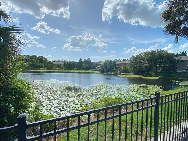 Foto del edificio - 5338 Tattinger Ln