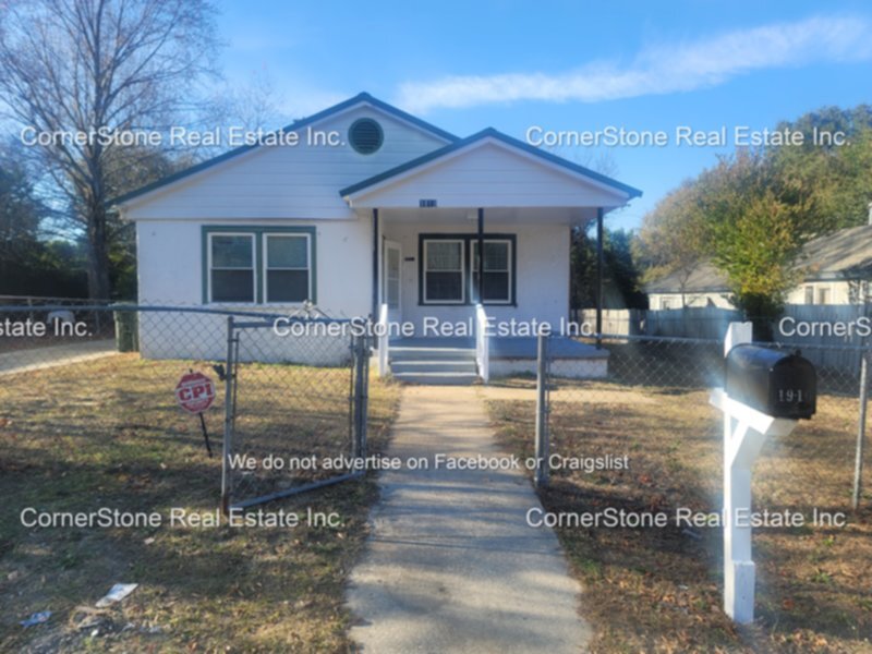 Primary Photo - 1916 Powell Street, Fayetteville, NC 28306