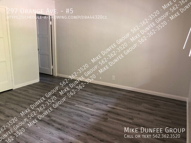 Building Photo - Spacious Downtown Studio Near Alamitos Beach