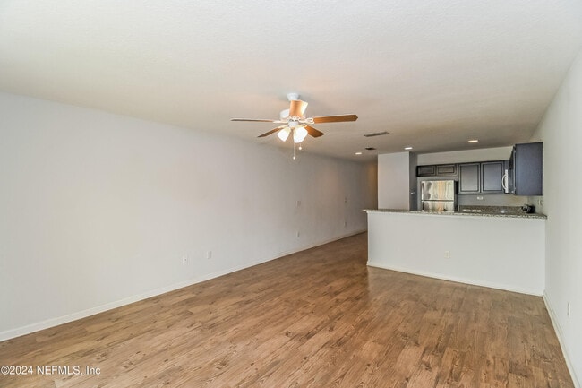 Building Photo - 8261 Rigel Rd