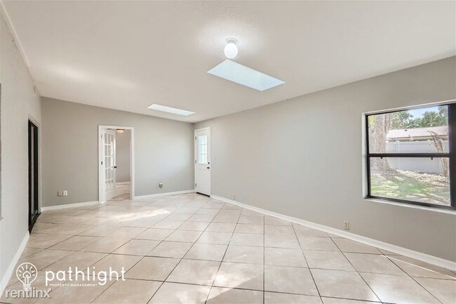 Building Photo - 4 br, 2 bath House - 3240 W Saint Brides C...