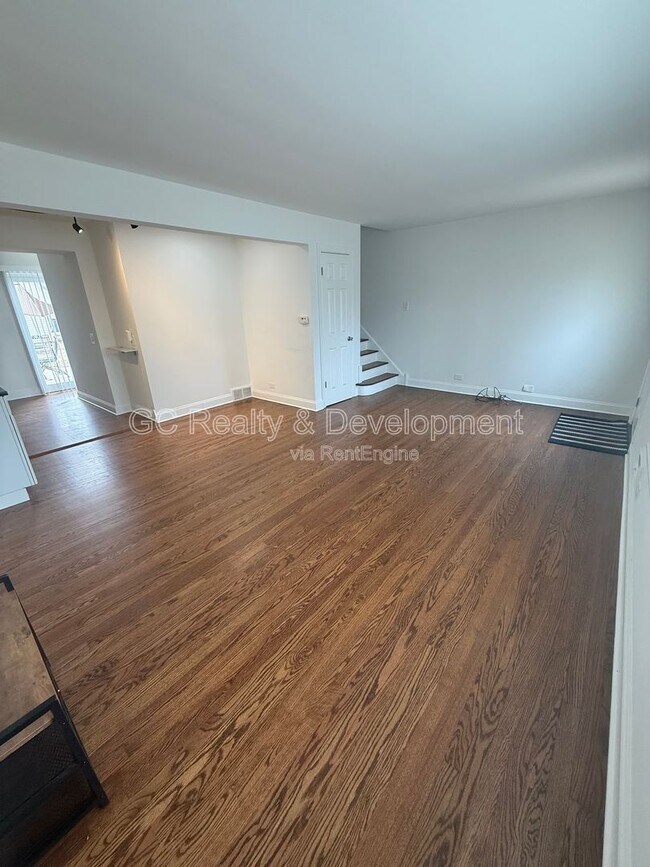Foto del edificio - 5125 N Mason Ave