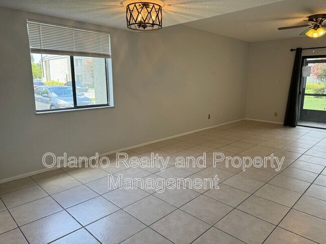 Building Photo - 109 Springwood Cir
