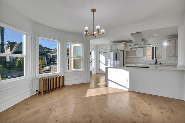 Foto del edificio - Renovated 5bd/4ba House in Stevens Neighborhood!