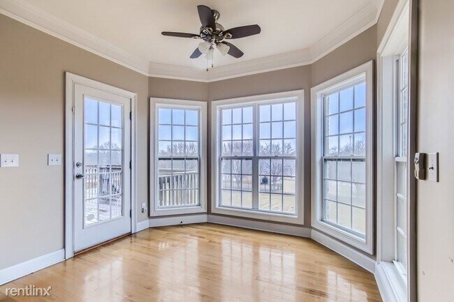 Building Photo - 4 br, 3.5 bath House - 405 Tomahawk Tr UNIT