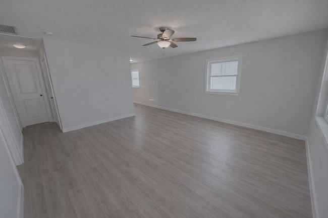 Photo - 4453 87th St Ct W House