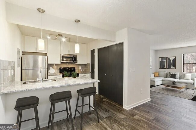 Foto del edificio - 3500 Windcliff Dr SE